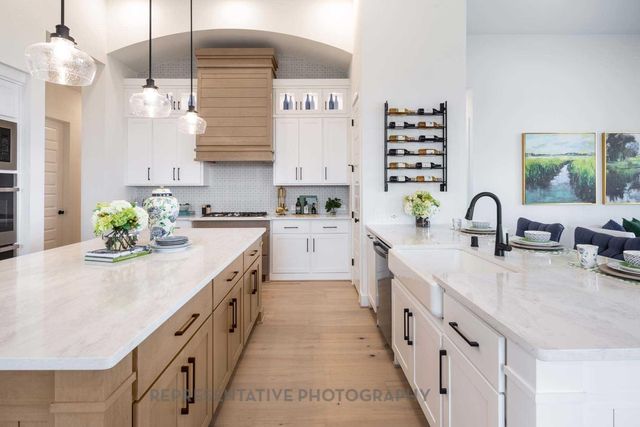 837 Bridle Path Parkway, Aubrey, TX 76227