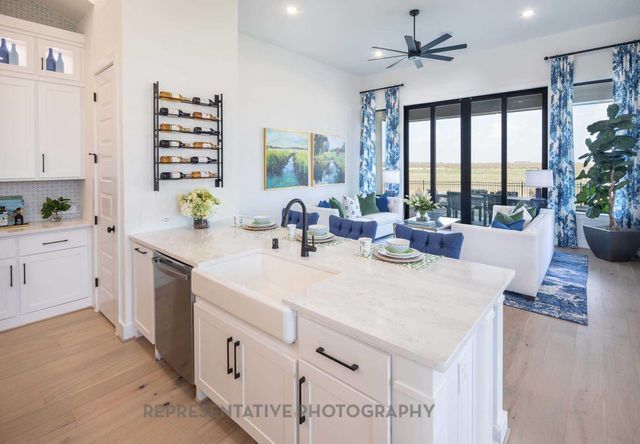 837 Bridle Path Parkway, Aubrey, TX 76227