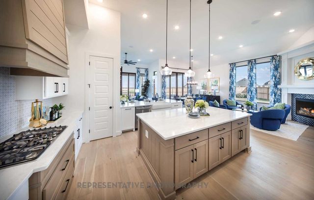 837 Bridle Path Parkway, Aubrey, TX 76227