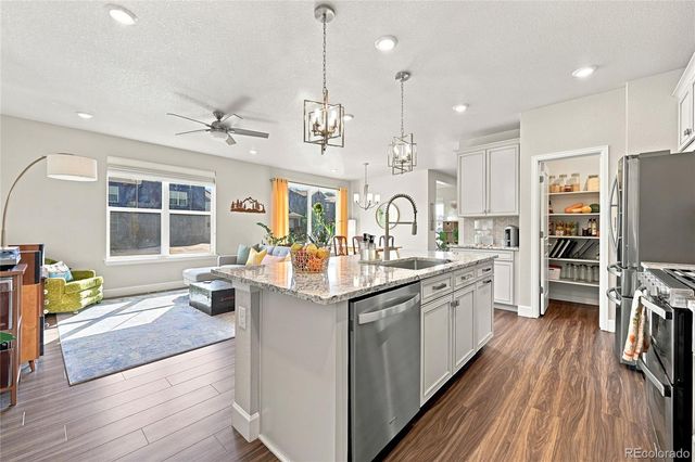 8281 Hunts Peak Street, Littleton, CO 80125