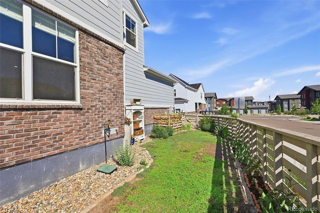 8281 Hunts Peak Street, Littleton, CO 80125
