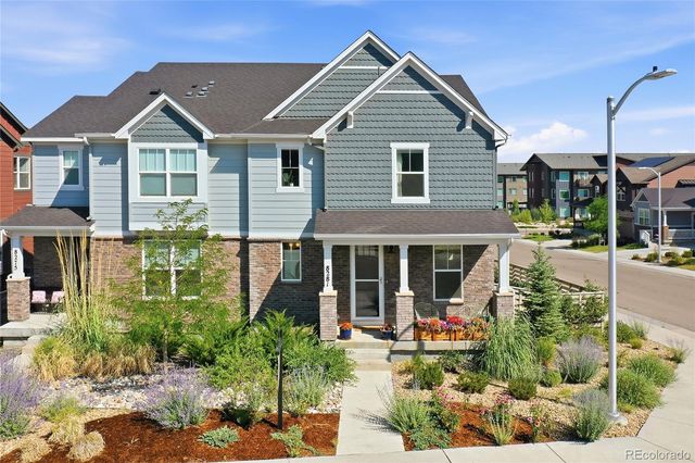 8281 Hunts Peak Street, Littleton, CO 80125