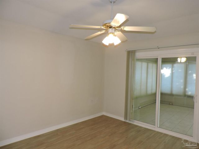 1160 Sweetbriar St, Cantonment, FL 32533