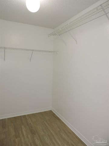 1160 Sweetbriar St, Cantonment, FL 32533