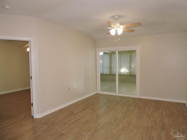 1160 Sweetbriar St, Cantonment, FL 32533