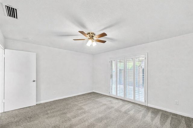 5522 Willow Circle, Fort Worth, TX 76112