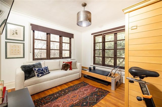 870 Wellesley NW Drive, Atlanta, GA 30305