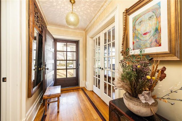 870 Wellesley NW Drive, Atlanta, GA 30305