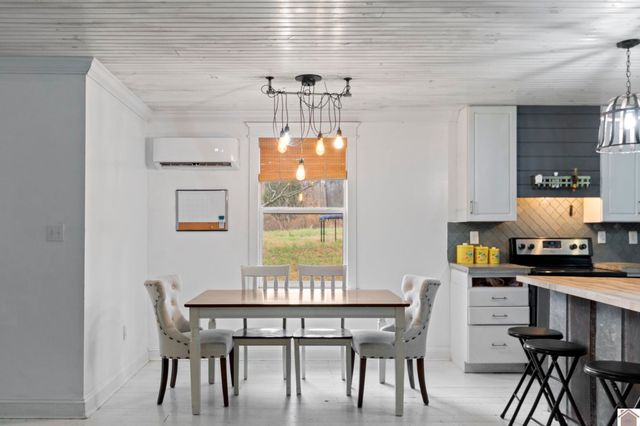 8475 Old Mayfield Rd, Boaz, Mccracken, KY 42027