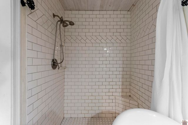 8475 Old Mayfield Rd, Boaz, Mccracken, KY 42027