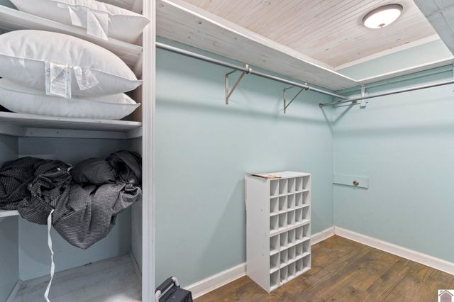 8475 Old Mayfield Rd, Boaz, Mccracken, KY 42027