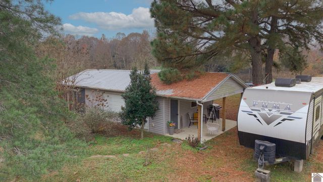 8475 Old Mayfield Rd, Boaz, Mccracken, KY 42027