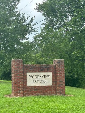 373 Forest Trail Drive, Berea, KY 40403