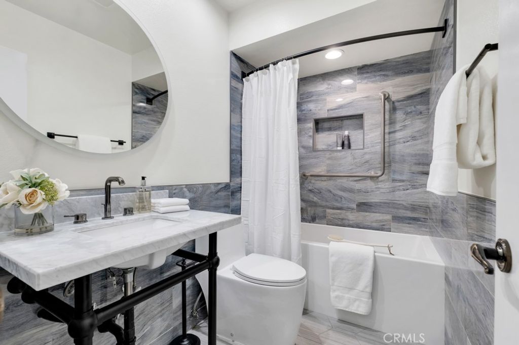 21500 Califa Street 159, Woodland Hills, CA 91367 — photo 5