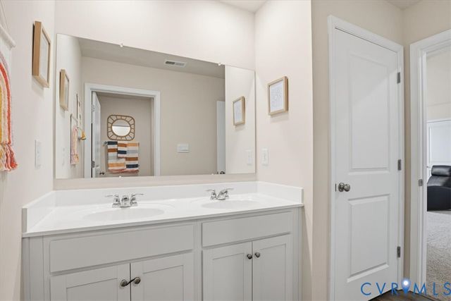 7861 Arbor Marsh Ter, New Kent, VA 23124