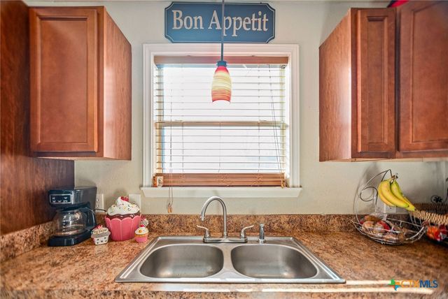 2612 Ozark Street, Victoria, TX 77901