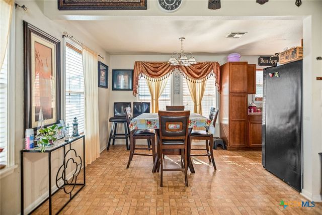 2612 Ozark Street, Victoria, TX 77901