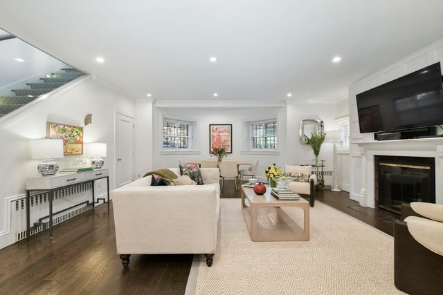 29 Fairfield St 1A, Boston, MA 02116