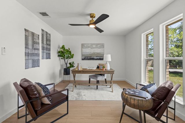 4008 Balcones Woods DR, Austin, TX 78759