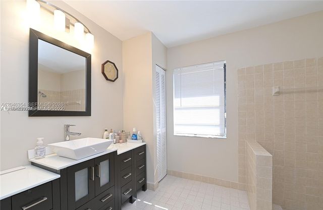 9612 SW 117th Ave 9612, Miami, FL 33186
