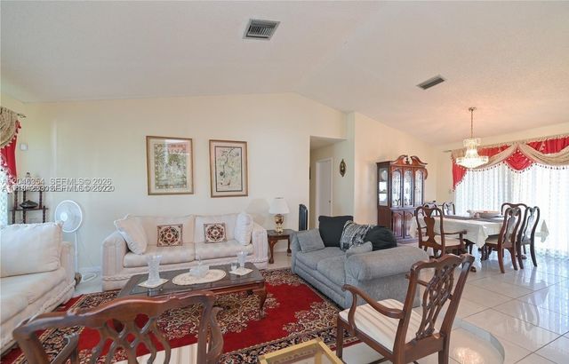 9612 SW 117th Ave 9612, Miami, FL 33186
