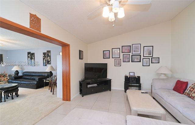 9612 SW 117th Ave 9612, Miami, FL 33186