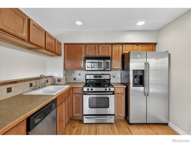 805 Summer Hawk Drive 156, Longmont, CO 80504