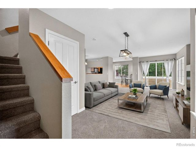 805 Summer Hawk Drive 156, Longmont, CO 80504