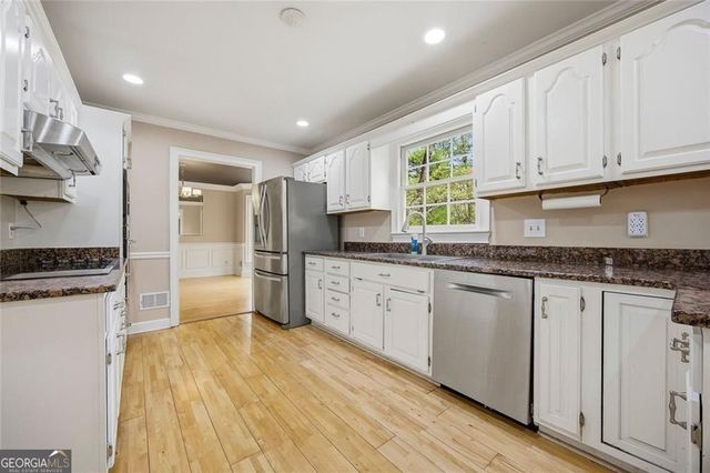 4210 Antelope Lane SW, Snellville, GA 30039