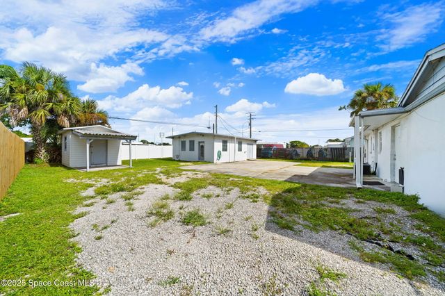 2583 Victoria Drive NE, Palm Bay, FL 32905