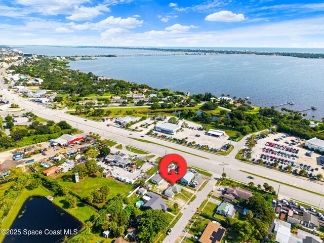 2583 Victoria Drive NE, Palm Bay, FL 32905
