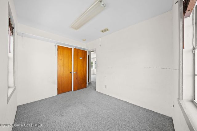 2583 Victoria Drive NE, Palm Bay, FL 32905