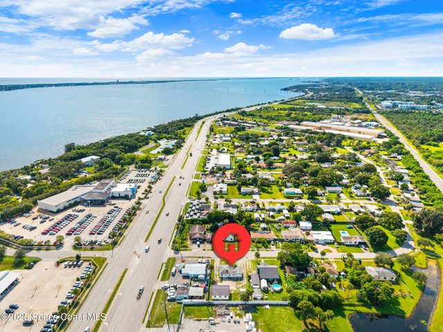 2583 Victoria Drive NE, Palm Bay, FL 32905