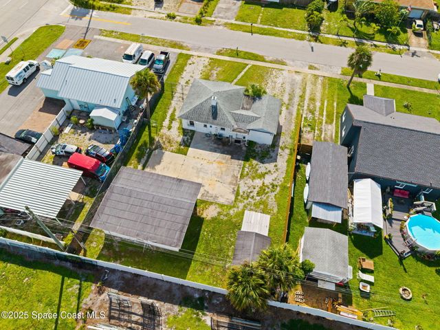 2583 Victoria Drive NE, Palm Bay, FL 32905