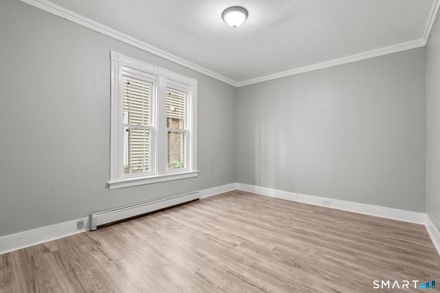 30 North Walnut Street, Waterbury, CT 06704