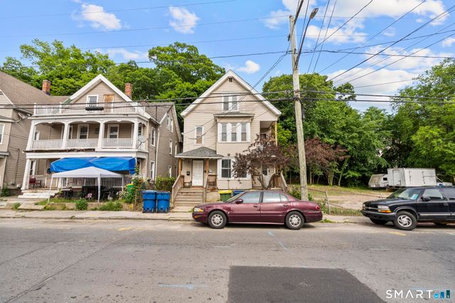 30 North Walnut Street, Waterbury, CT 06704