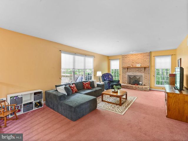 1561 SAPPINGTON DR, Gambrills, MD 21054