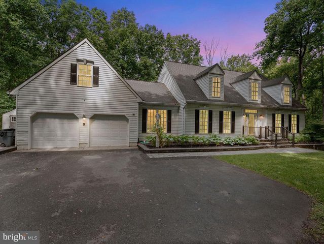 1561 SAPPINGTON DR, Gambrills, MD 21054