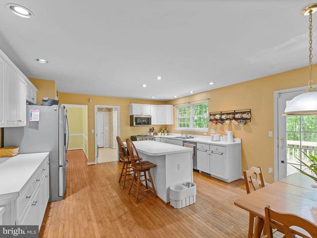 1561 SAPPINGTON DR, Gambrills, MD 21054
