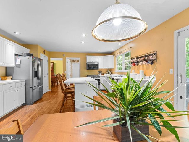 1561 SAPPINGTON DR, Gambrills, MD 21054