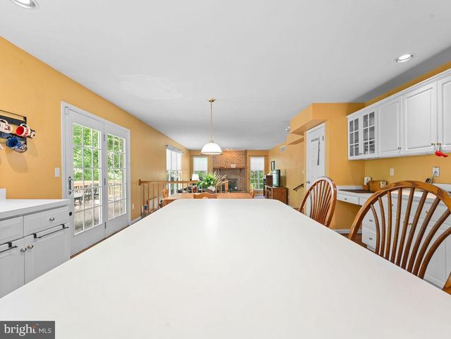 1561 SAPPINGTON DR, Gambrills, MD 21054