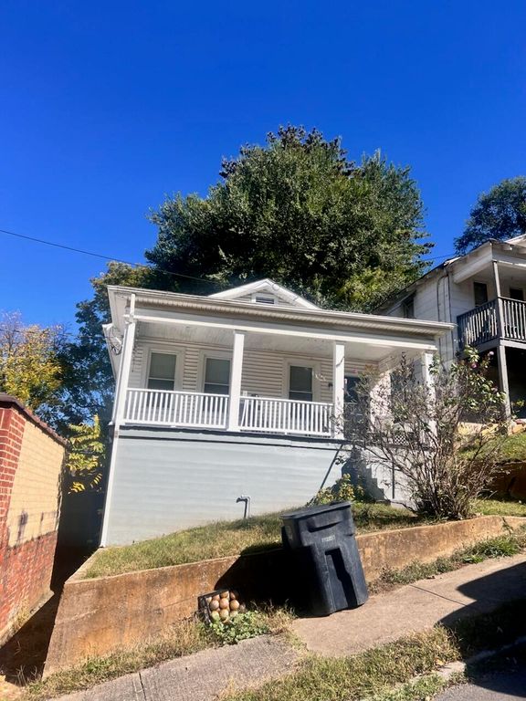 408 Jennings AVE, Roanoke, VA 24013