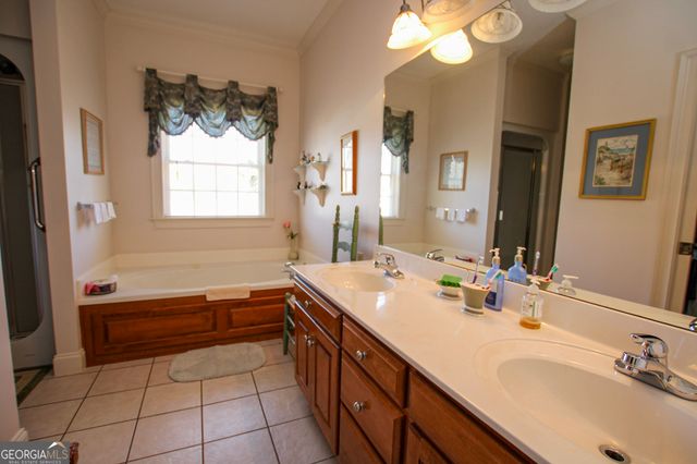 2015 Tucker Road, Perry, GA 31069