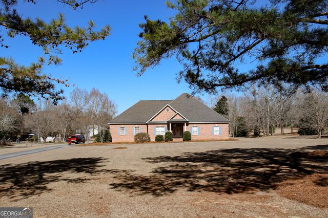 2015 Tucker Road, Perry, GA 31069