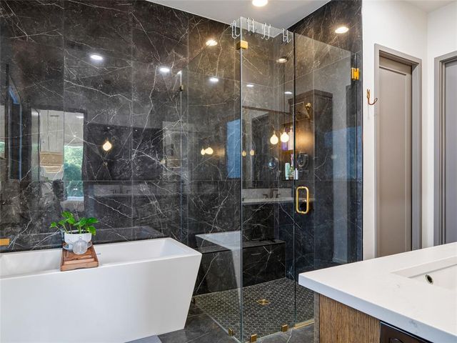 13421 Creek Pointe Lane, Oklahoma City, OK 73131