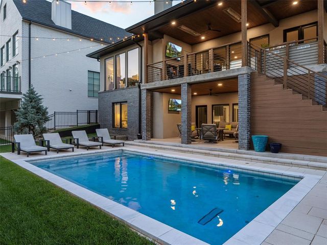 13421 Creek Pointe Lane, Oklahoma City, OK 73131