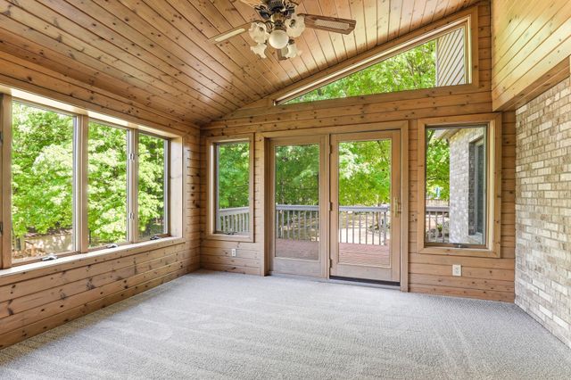 2133 Trumble Court, Chaska, MN 55318