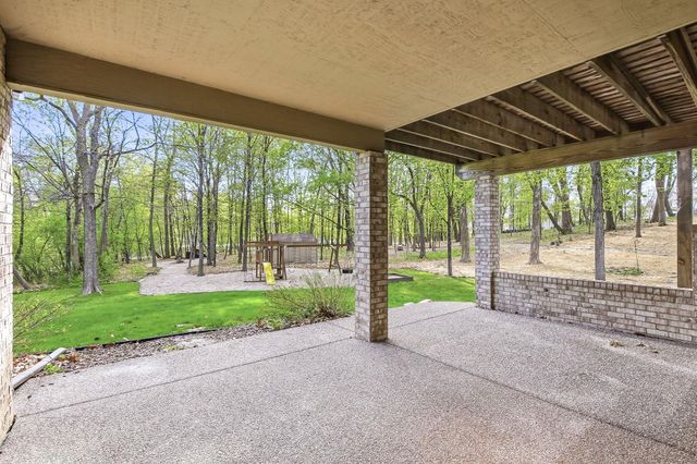 2133 Trumble Court, Chaska, MN 55318