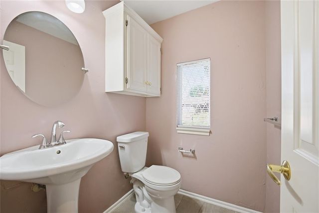 10412 Whitechapel Street, Oklahoma City, OK 73162