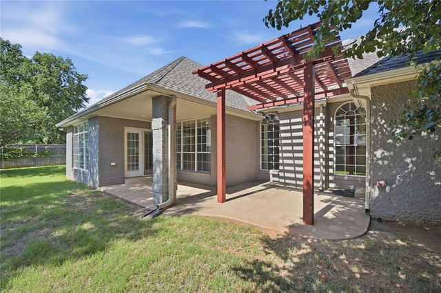 10412 Whitechapel Street, Oklahoma City, OK 73162